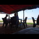 Tee und Limonen-Soda in schöner Umgebung